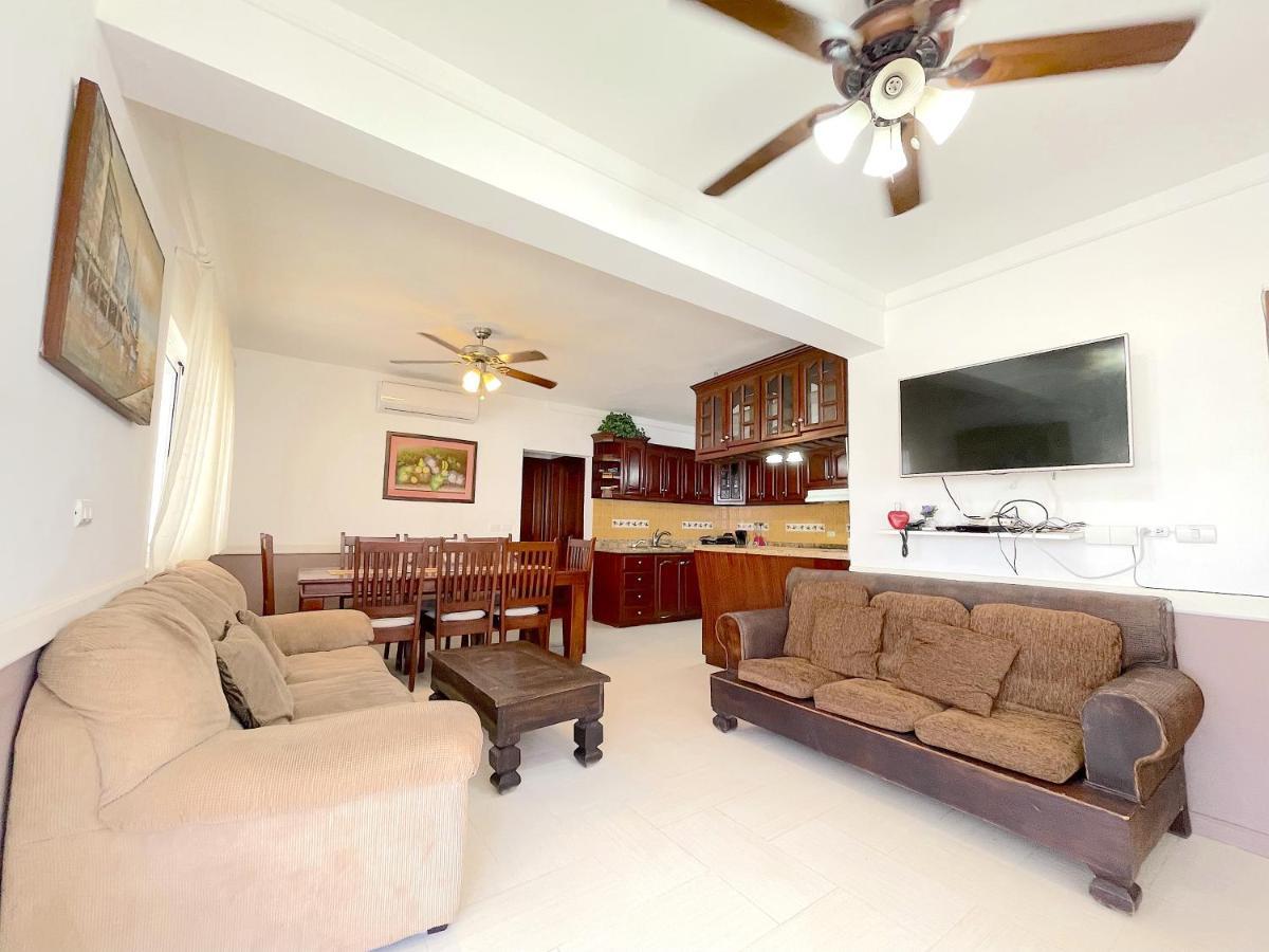 Condo-hotel With Villas & Private Wifi Bbq Club &