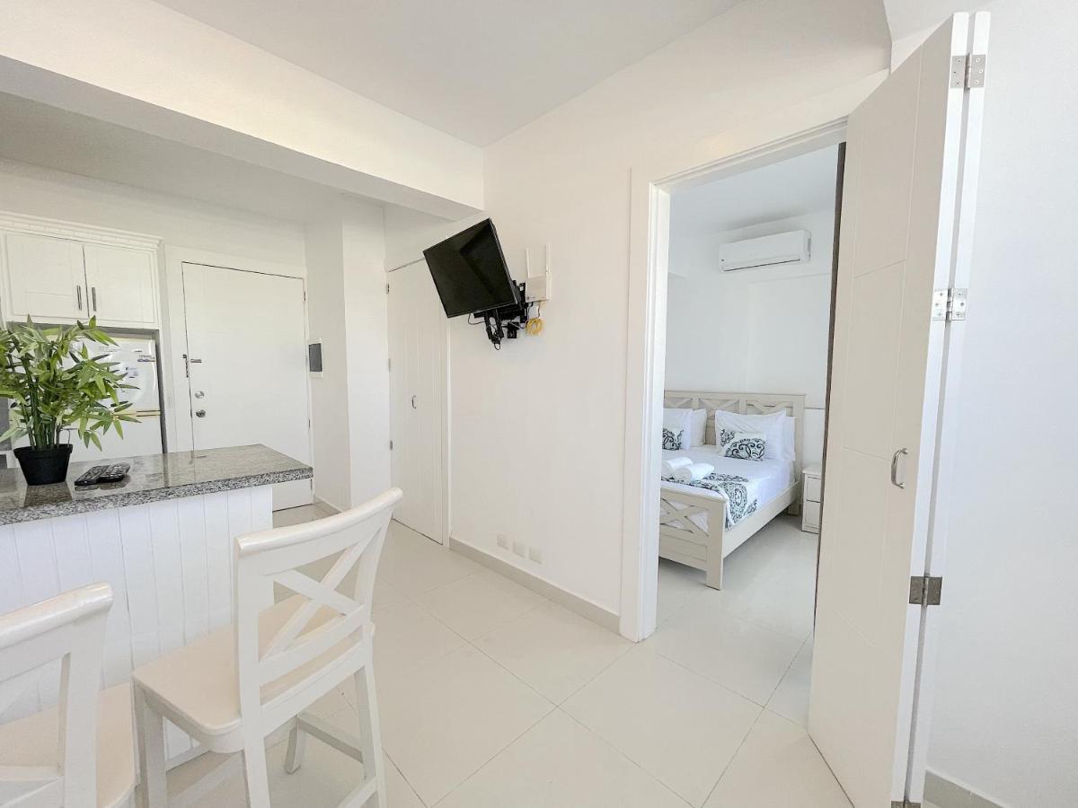 Ducassi & Suites Wifi Club & Hotel
