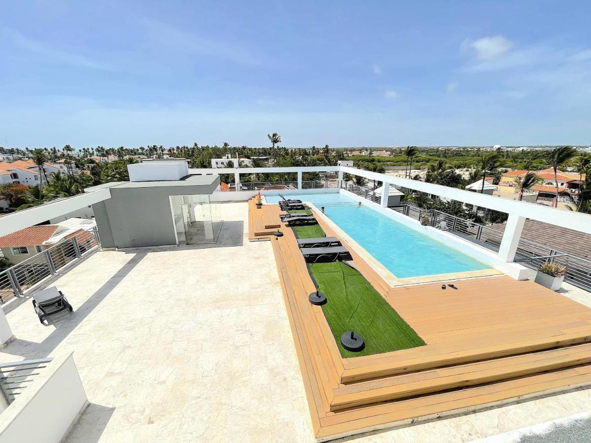 Rooftop Pool Ducassi Studio Suites Deluxe Beach Club & Hotel Punta Cana