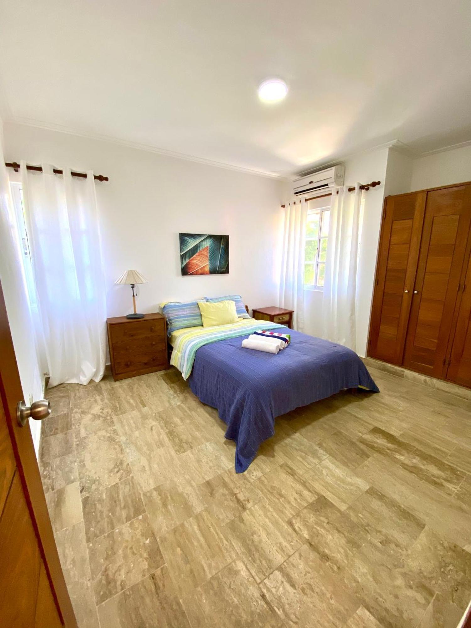 Apartamento And Pool Life