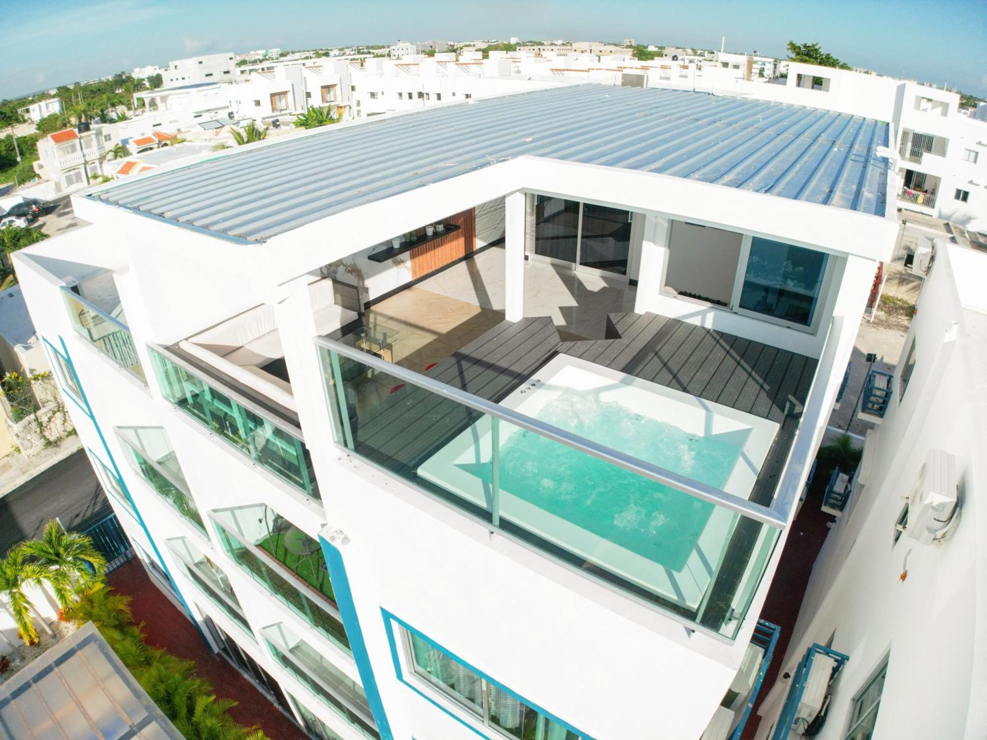 Apartment Penthouse & Jacuzzi