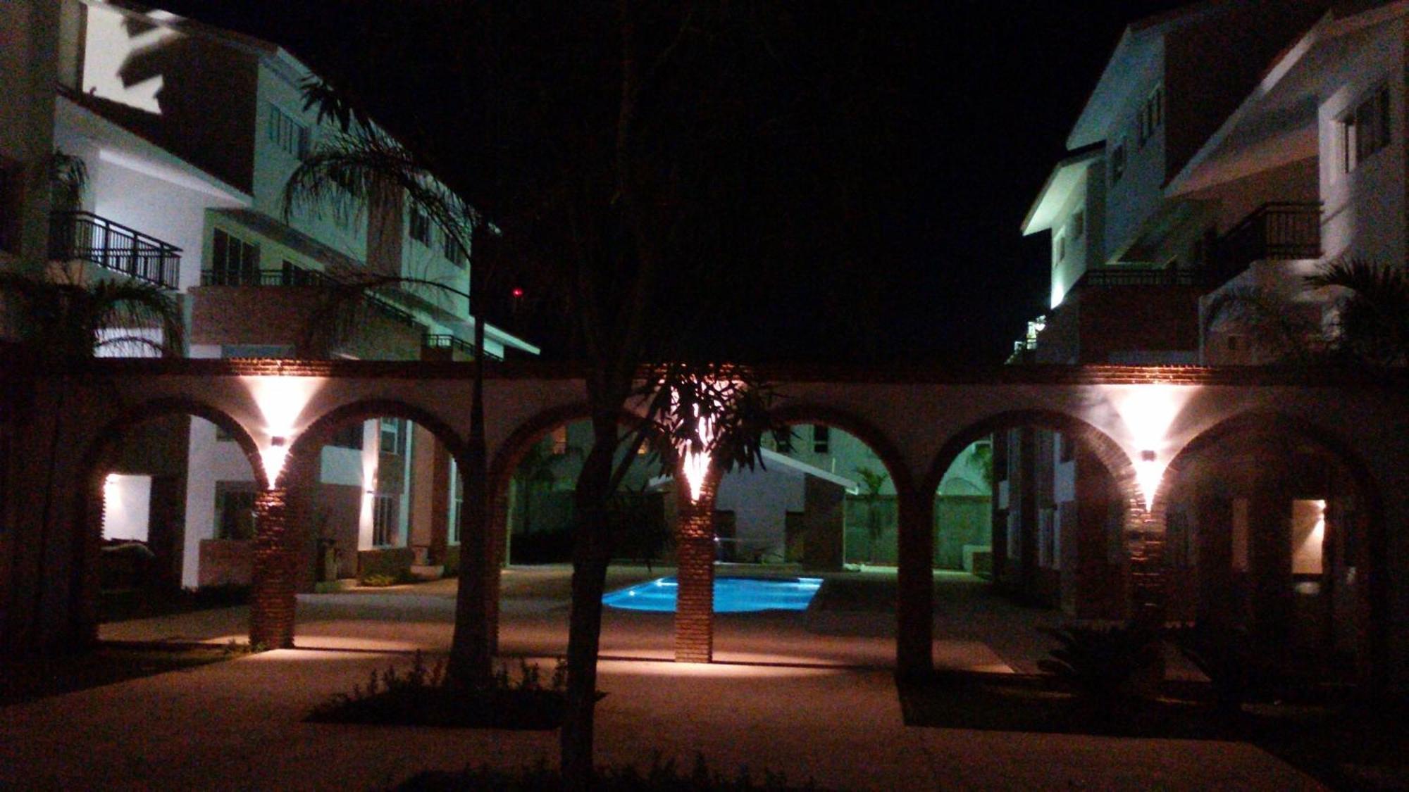 Seven Shades Of Coral Village - & Pool In A Close To The Beach *