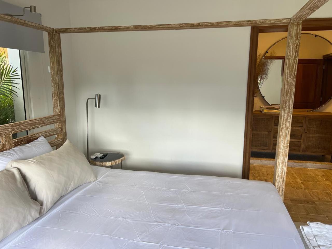 Hospedagem domiciliar In Shared Apartment, Pool And Access Punta Cana
