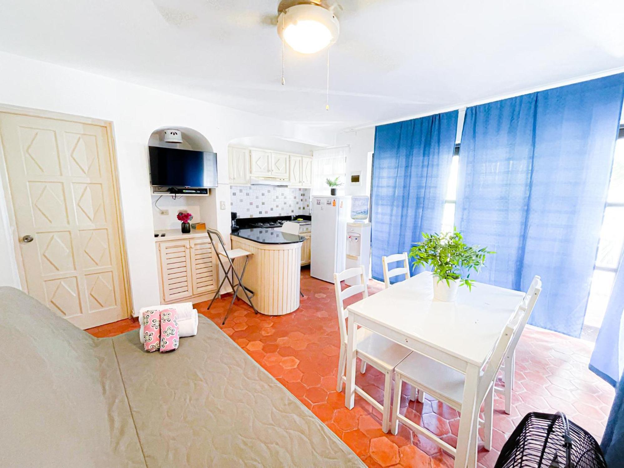Sunny Seascape & Aparts Wifi Bbq Los Corales Bavaro Beach Club & Spa Apartamento Punta Cana