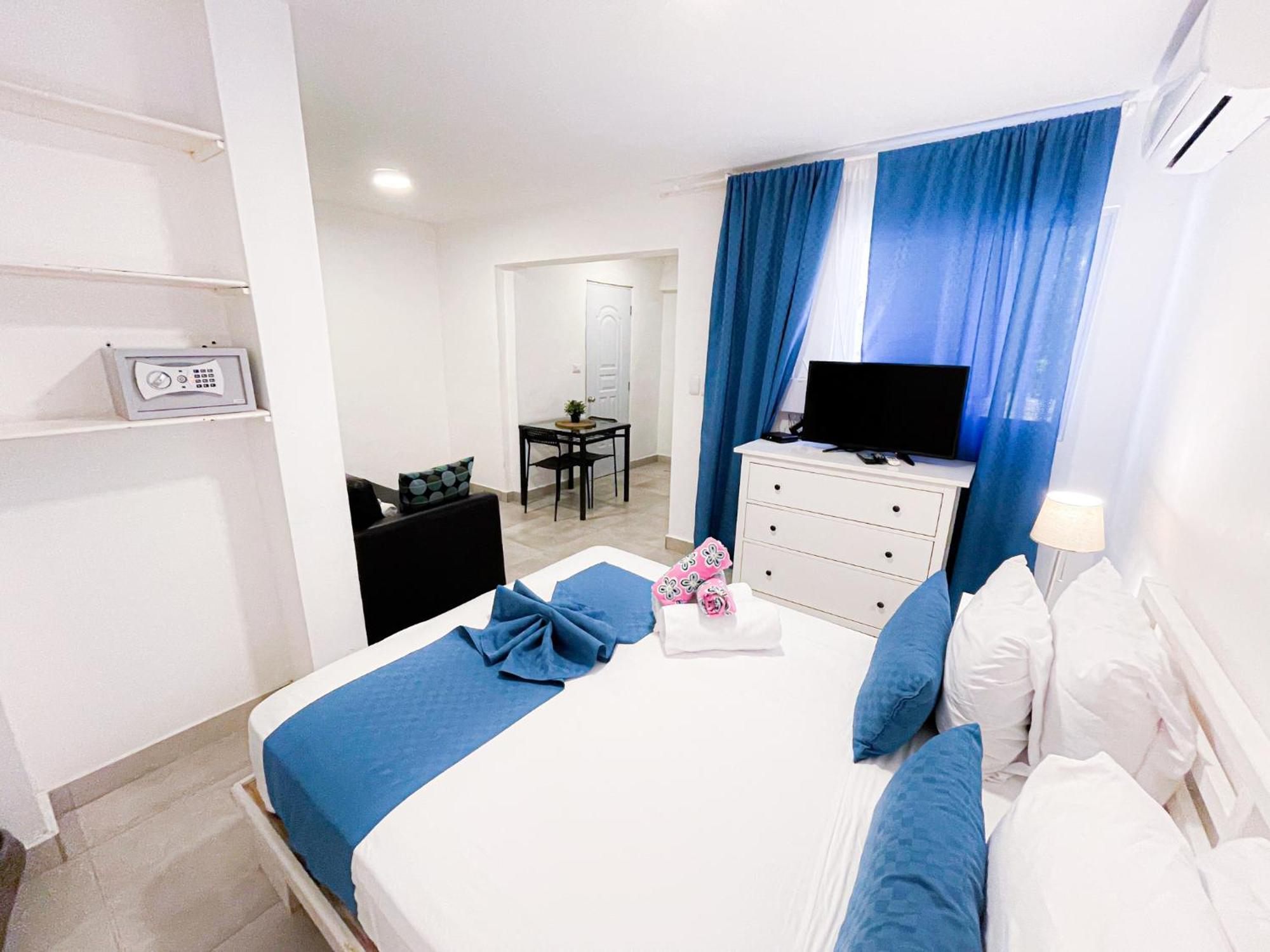 Hotel Skyline Ocean Breeze With View Los Corales Bbq Wifi Beach Club & Spa