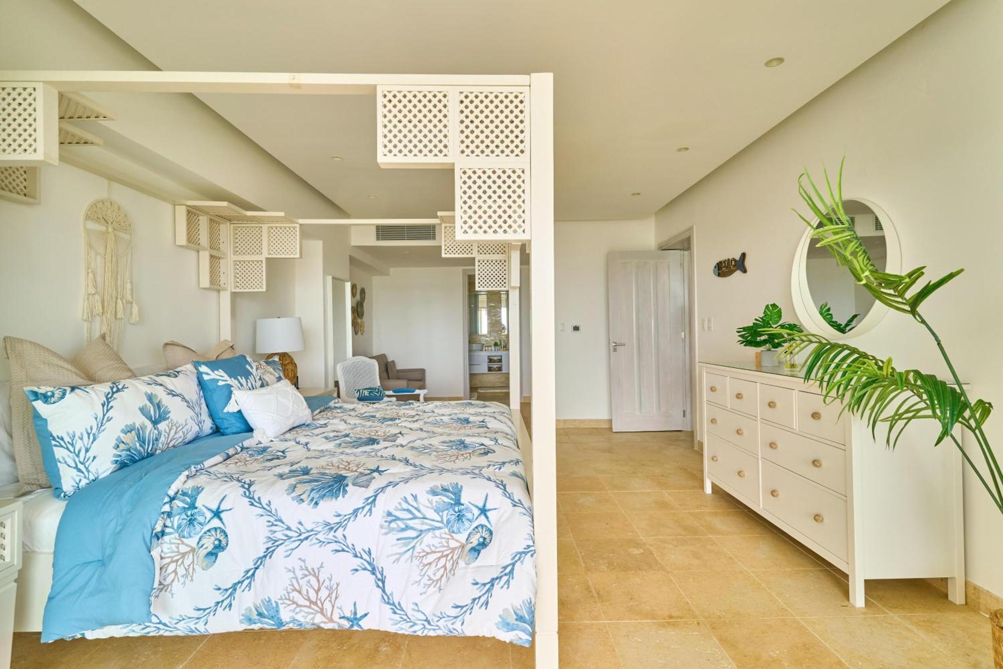 New! Beautiful Modern At Cap Cana, Apartment