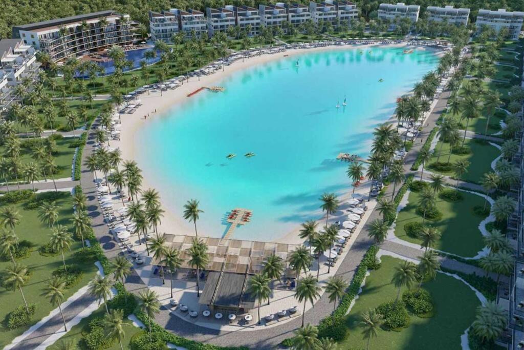 Crystal Lagoon Beach