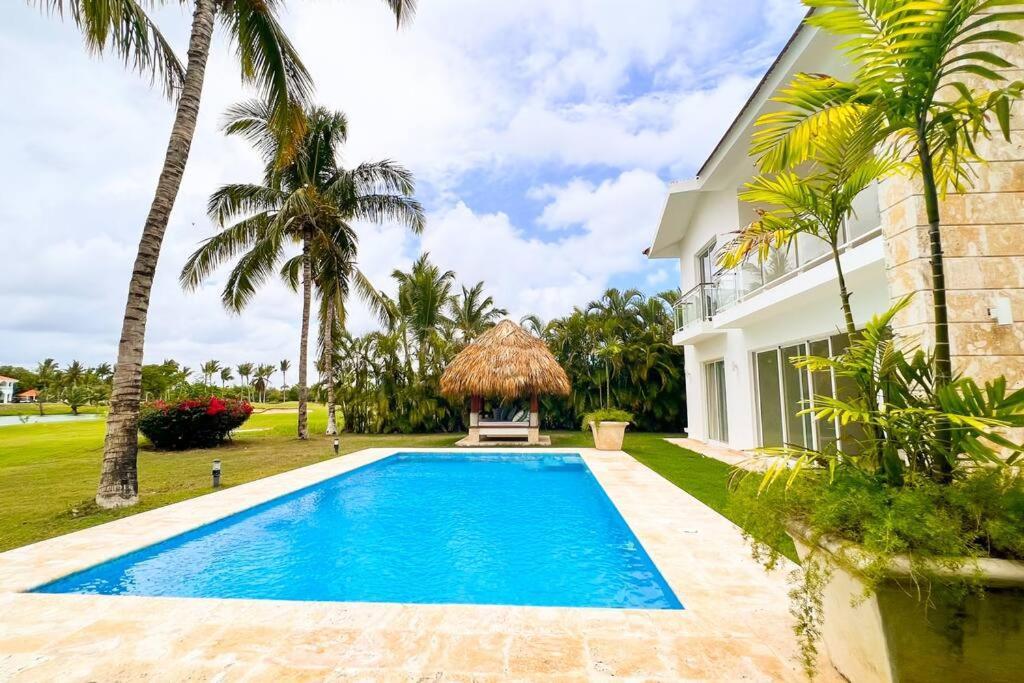 New View Cocotal Golf Villa Punta Cana