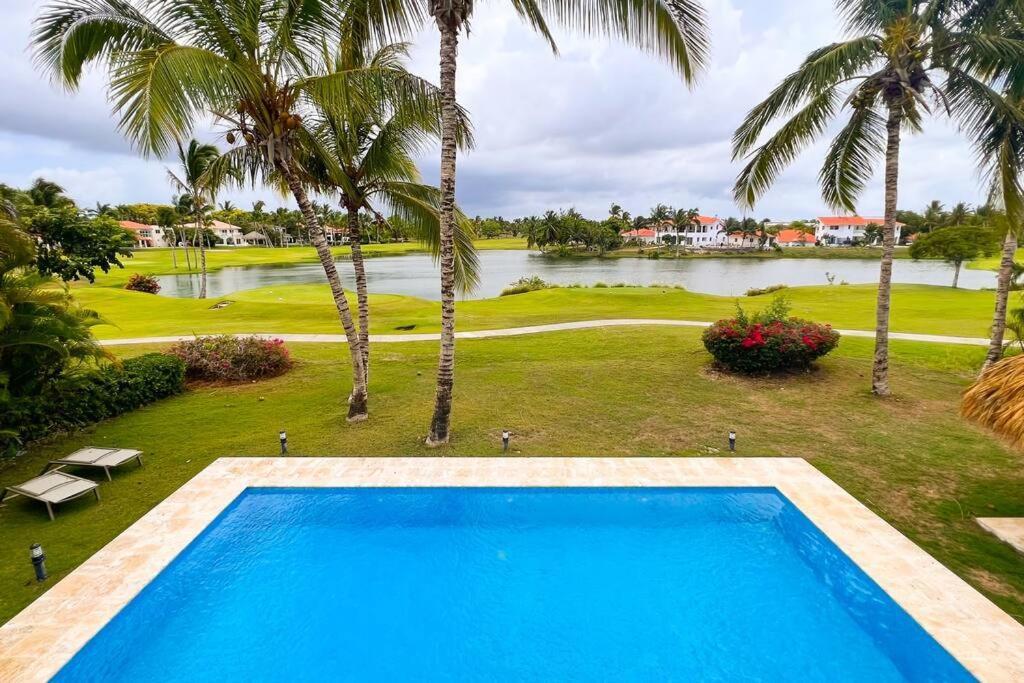 New View Cocotal Golf *