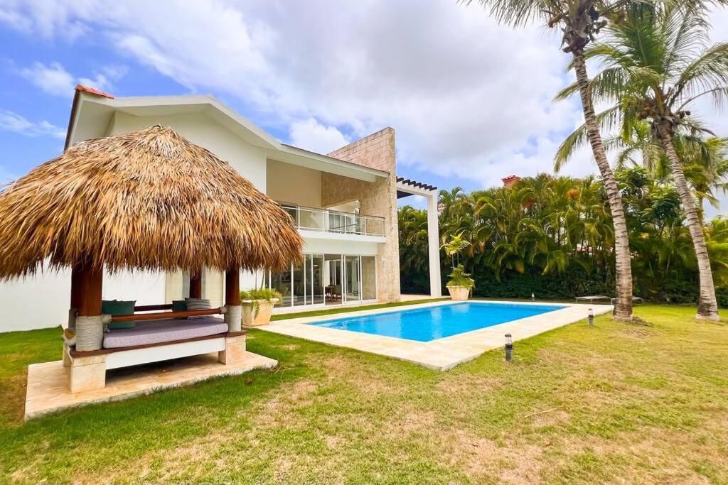 New View Cocotal Golf Punta Cana