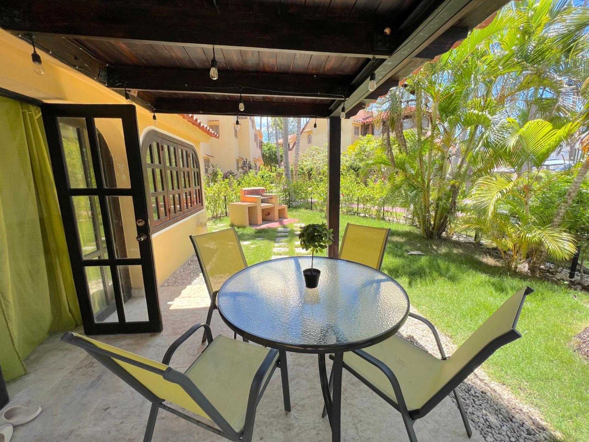 Hotel Tropical Playa Los Corales