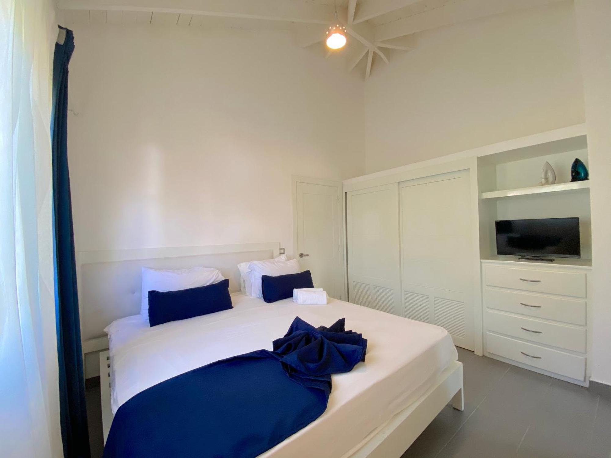 Tropical Playa Los Corales Hotel 5*