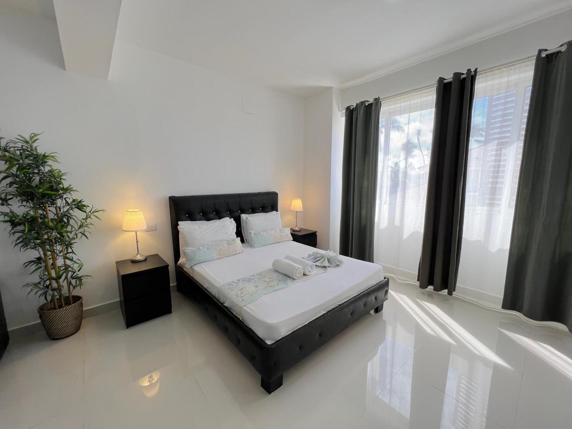 Hotel Vacation With Rooftop Pool, Spa, Restaurants - Playa Los Corales 5*