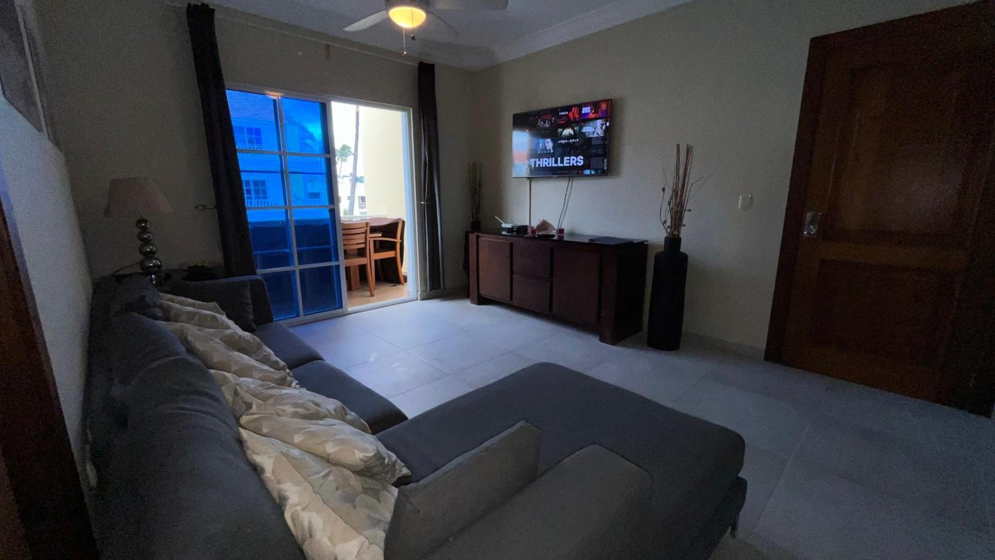 Apartment Luxury Penthouse With Pool, Bbq, Ac, Wi-fi, 5-min Walk To El Cortecito & Bavaro Beaches, *