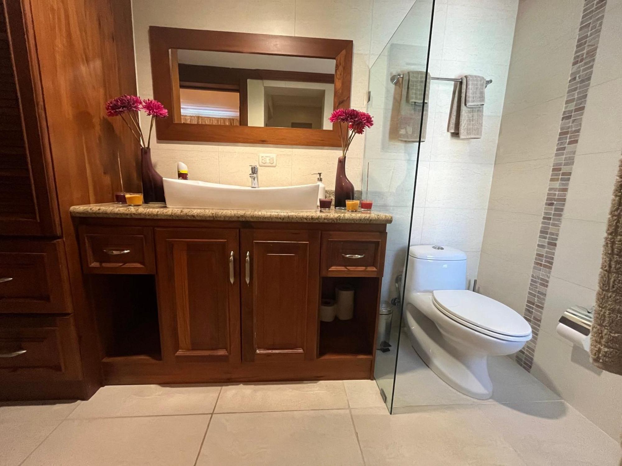 Luxury Penthouse With Pool, Bbq, Ac, Wi-fi, 5-min Walk To El Cortecito & Bavaro Beaches, Apartment Punta Cana