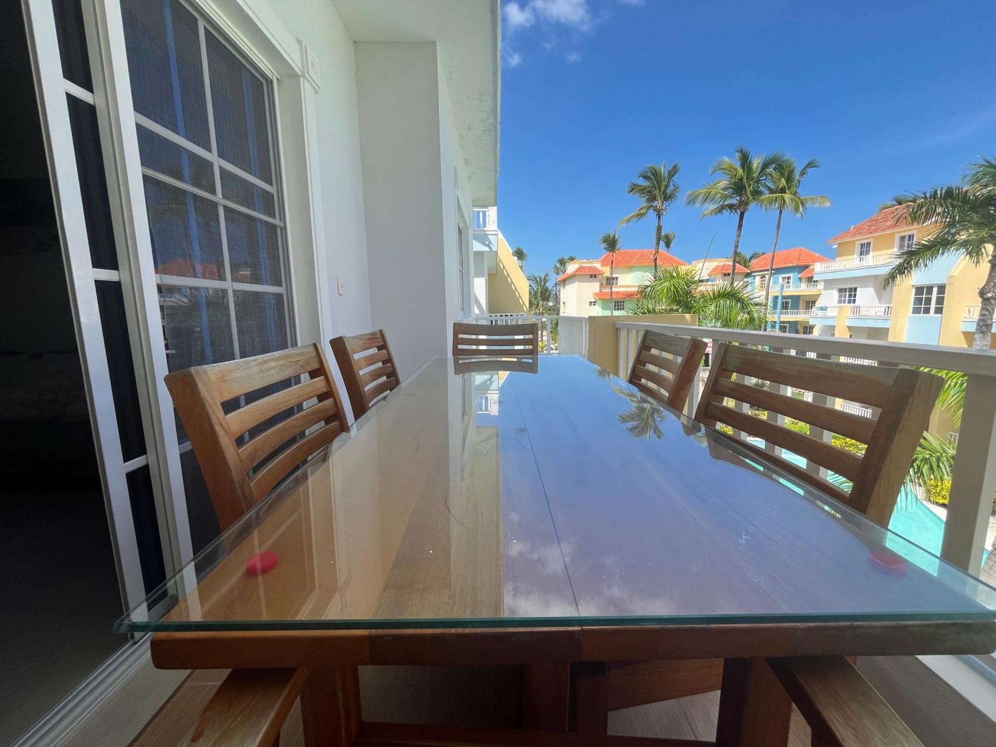 Apartment Luxury Penthouse With Pool, Bbq, Ac, Wi-fi, 5-min Walk To El Cortecito & Bavaro Beaches, Punta Cana