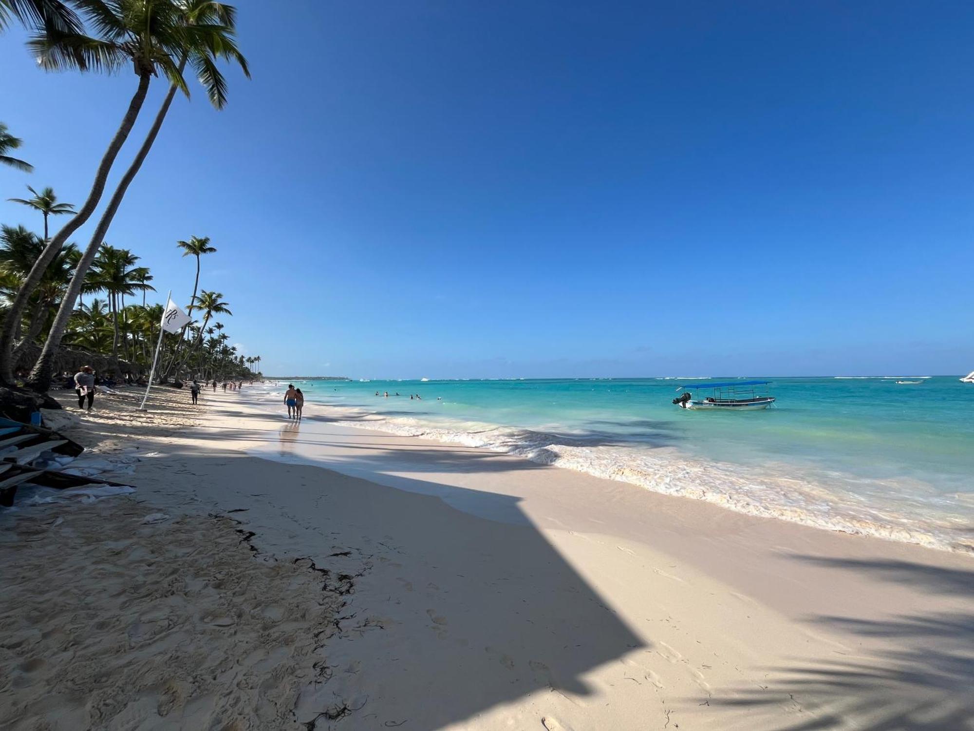 Luxury Penthouse With Pool, Bbq, Ac, Wi-fi, 5-min Walk To El Cortecito & Bavaro Beaches, Apartment Punta Cana