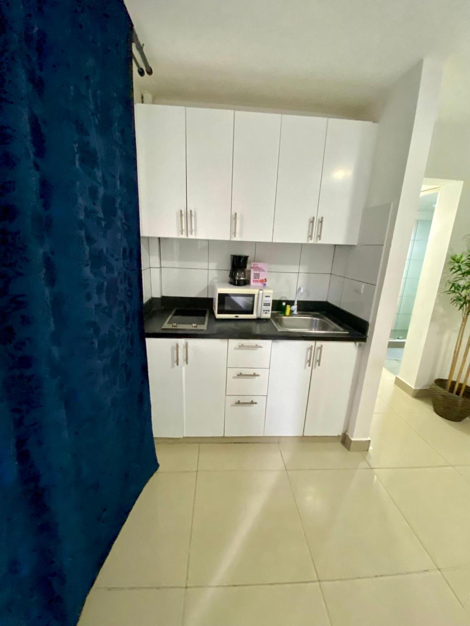Deluxe Playa Los Corales Apartment