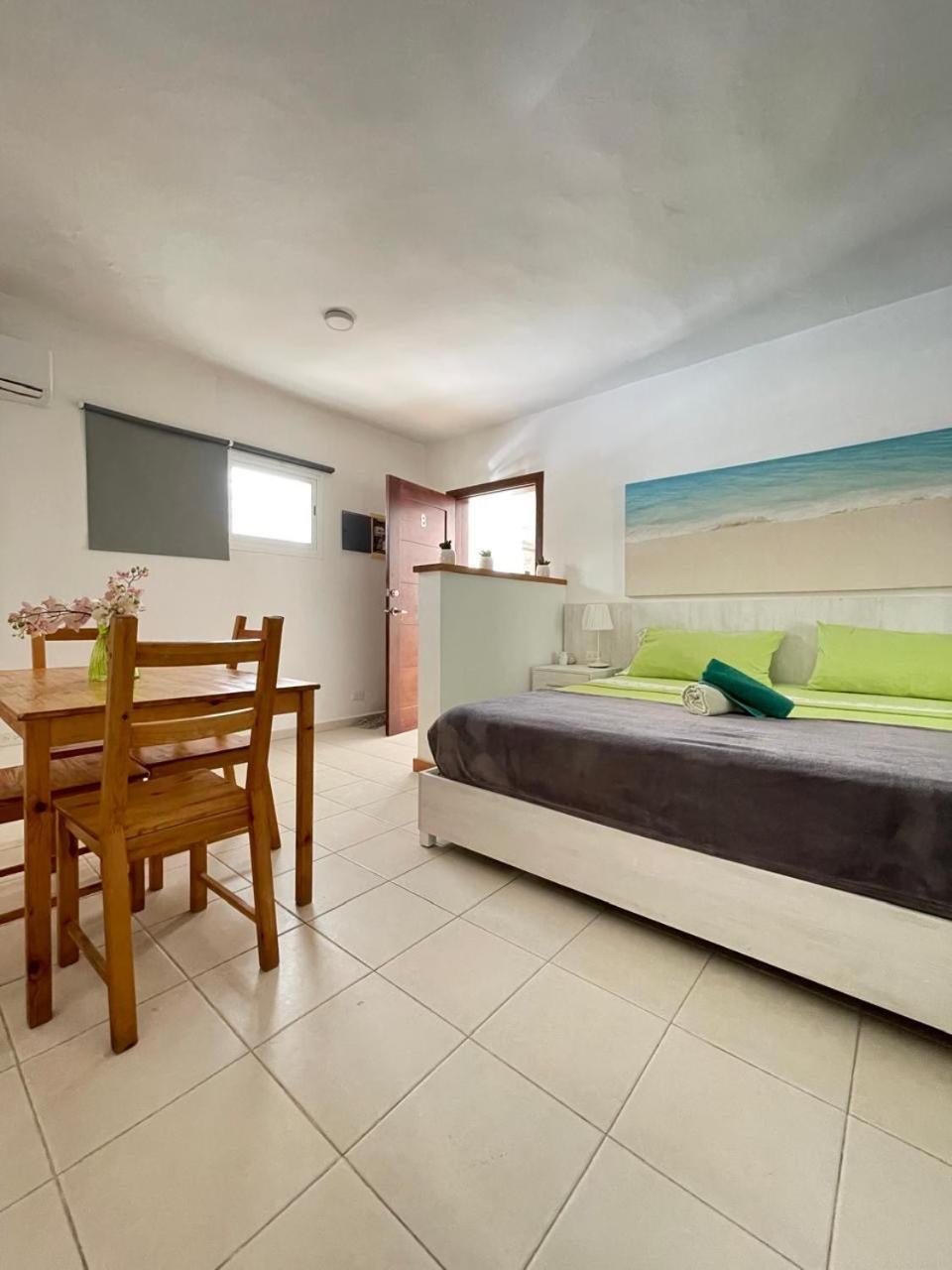 Apartment Blue Island Beachfront *
