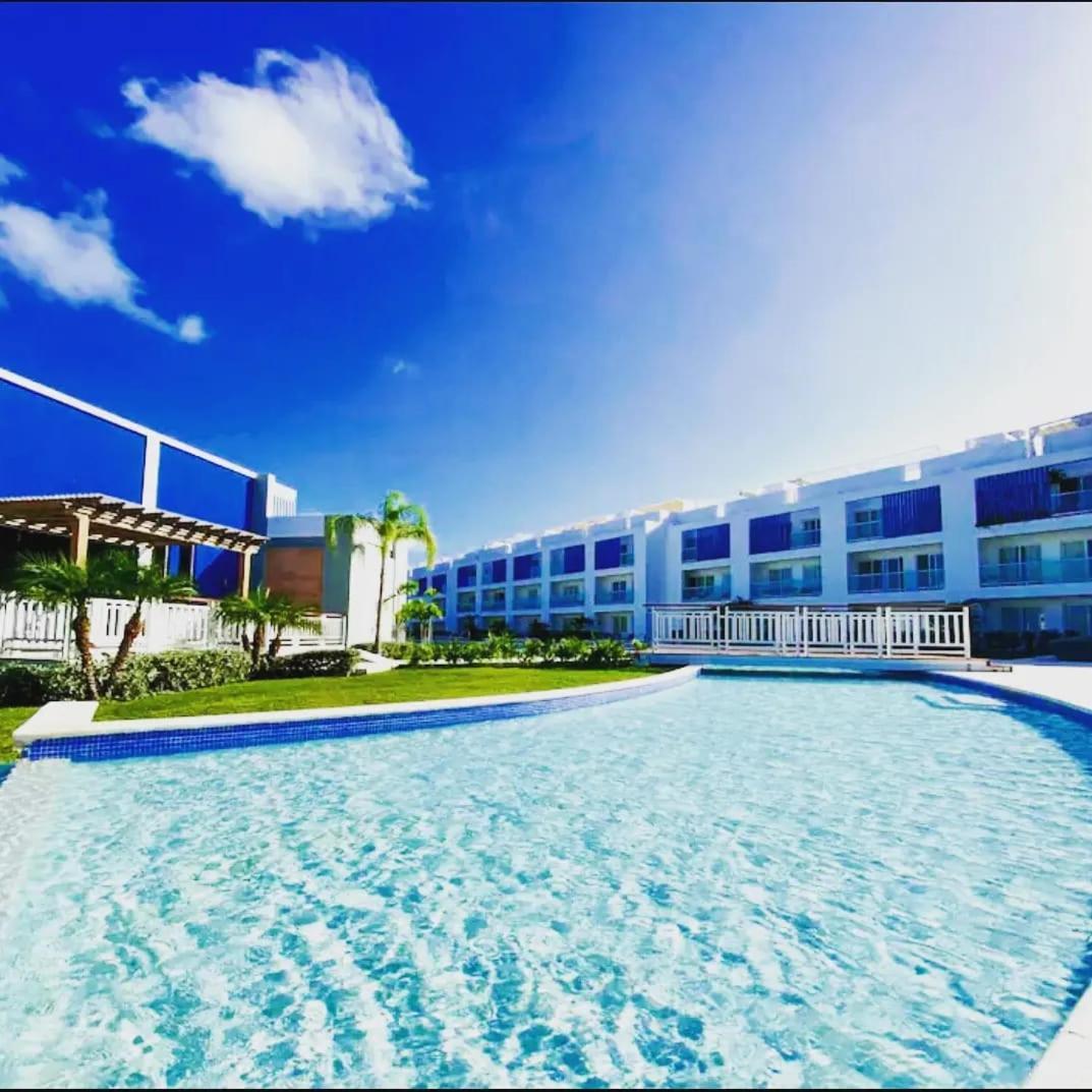 Caribbean Garden Pool & At Hard Rock By Cana Rock