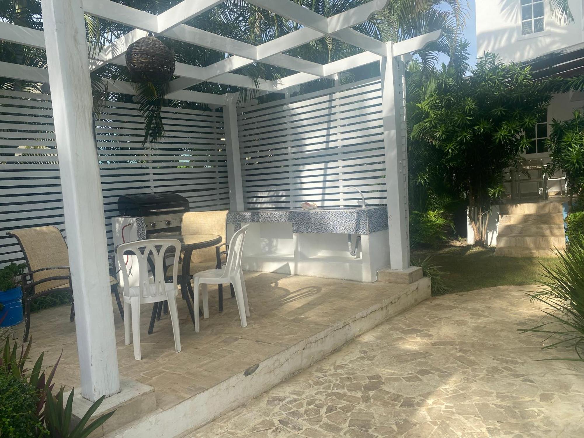 Paradise Arenas De Bavaro Rd *