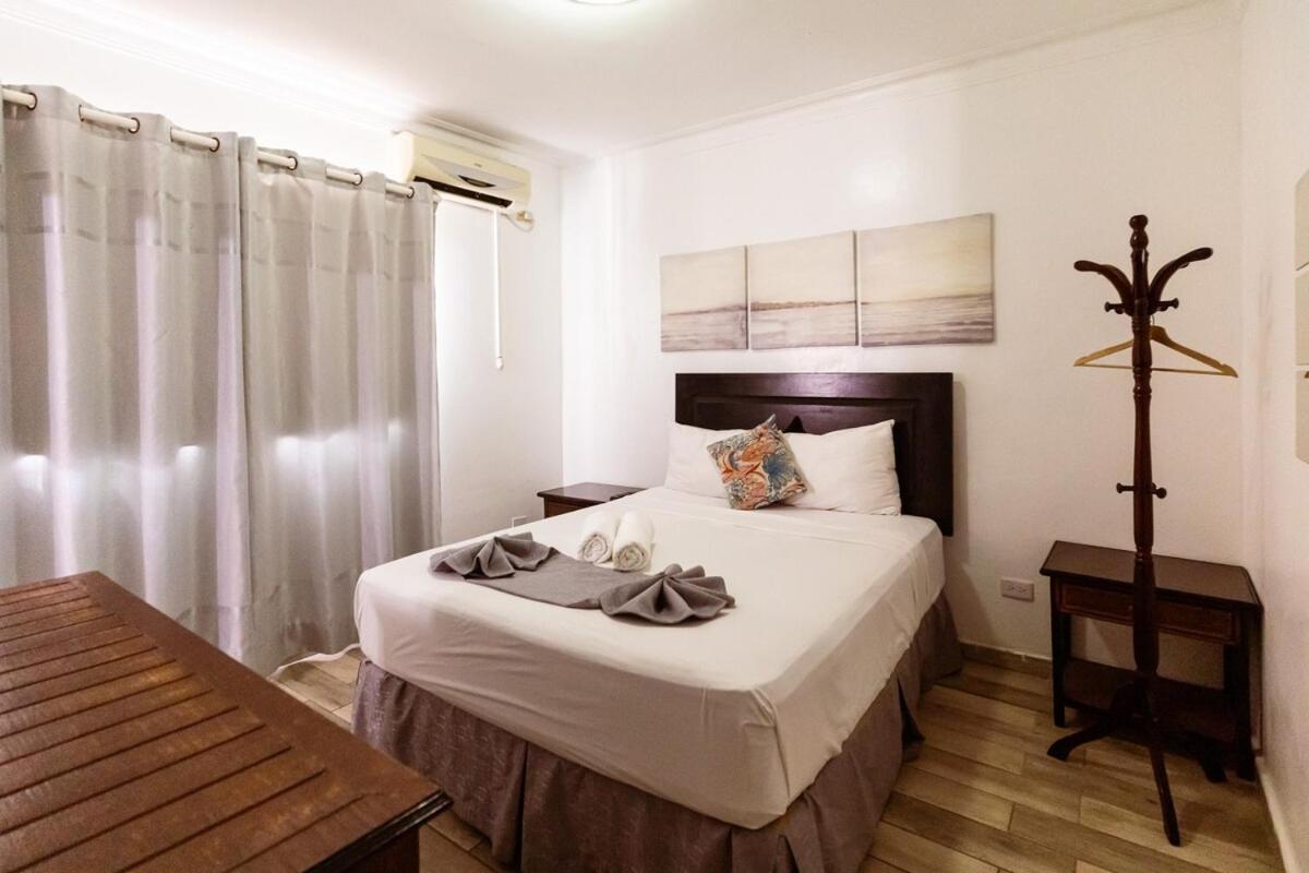 Homestay Rosas De *