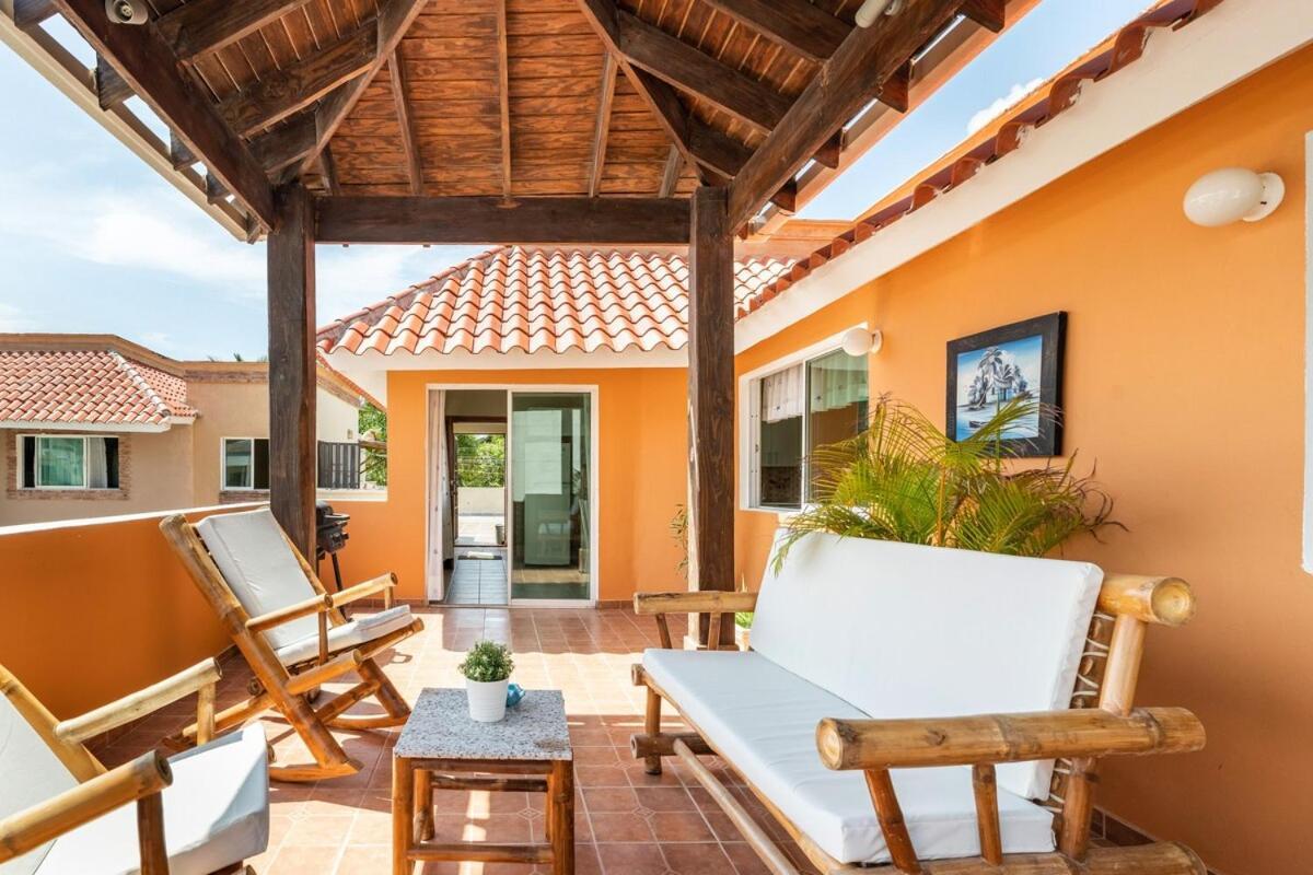 Rosas De Homestay