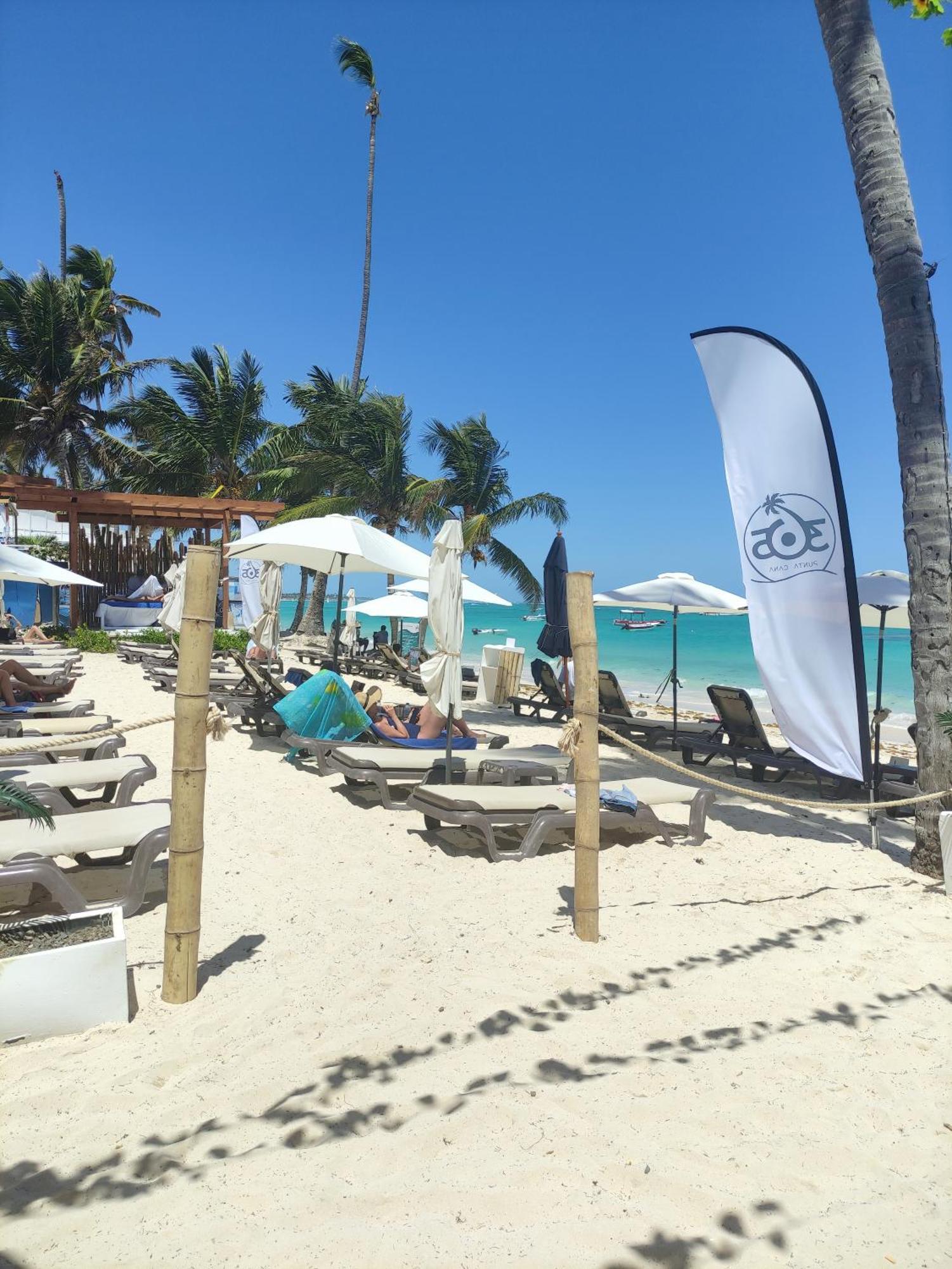 Beachfront - Private Access Apartment Punta Cana