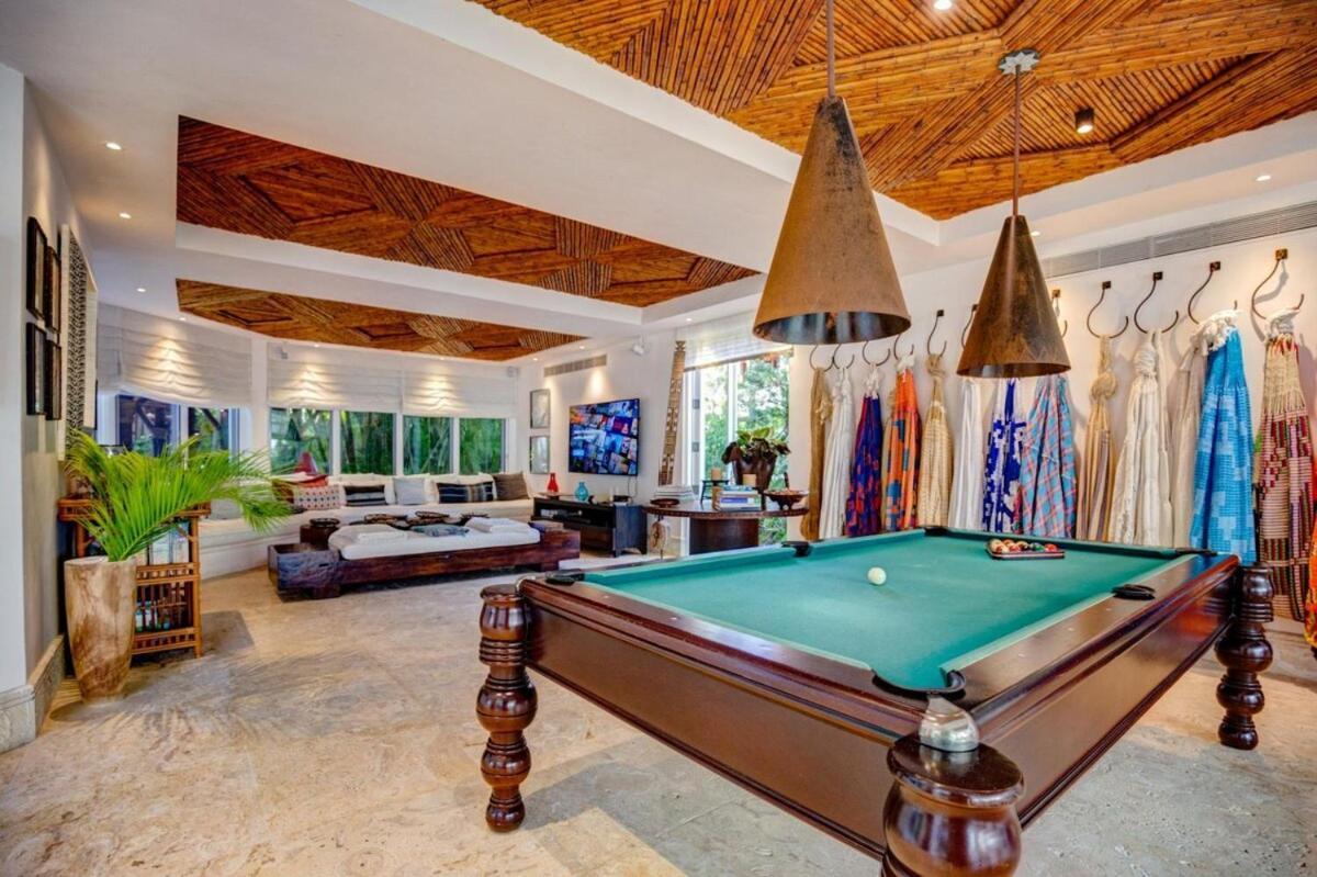 Luxury In *