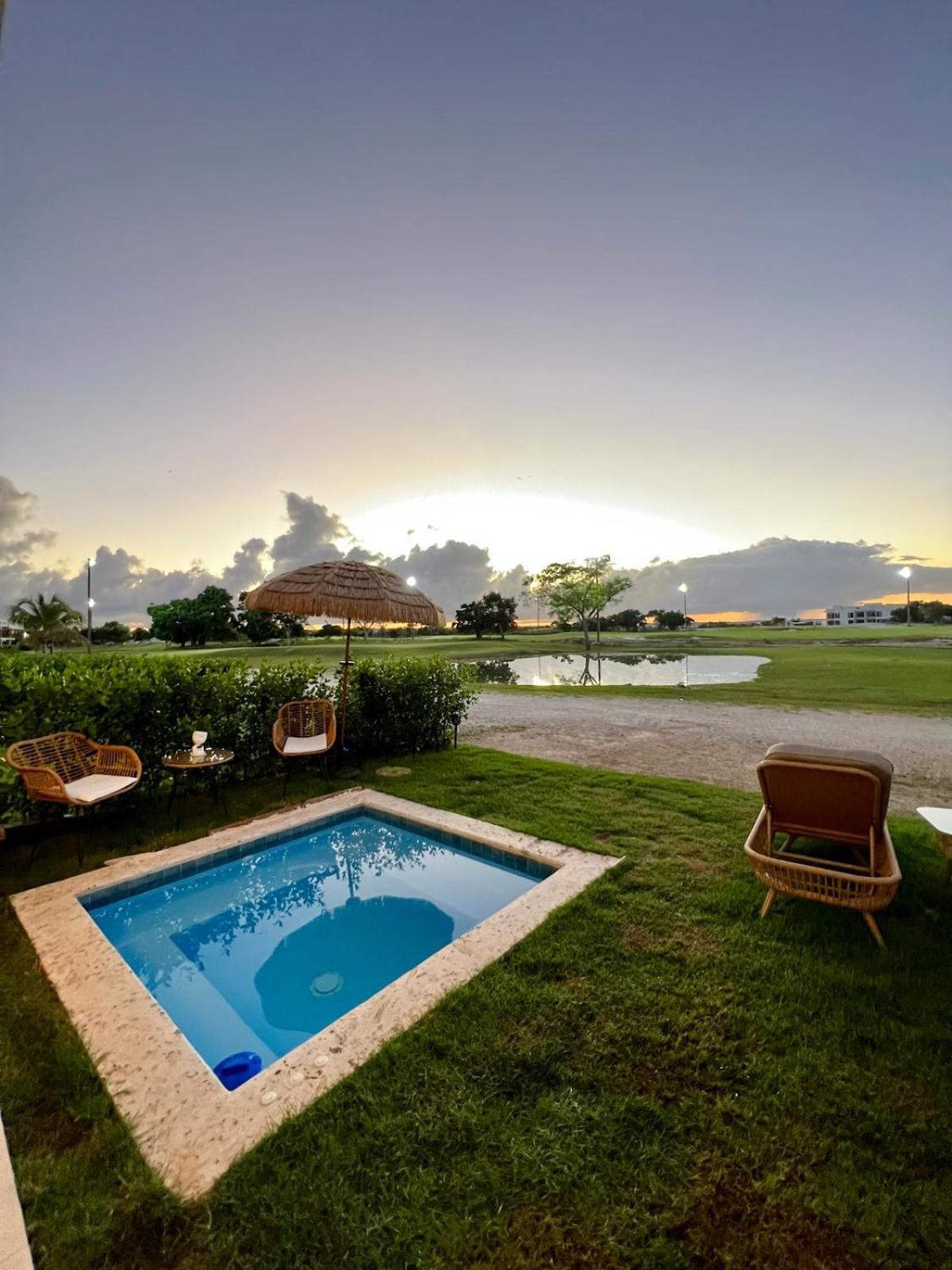 Golf Course View With A Hot Tub * Punta Cana