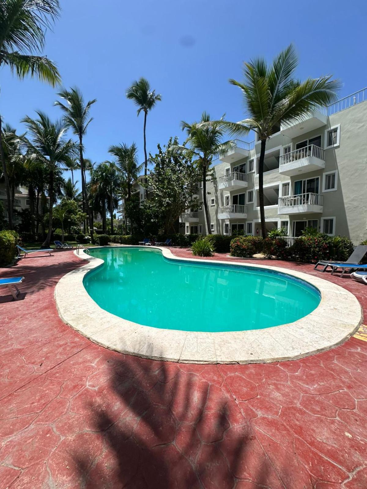 Apartment Paradise With Tropical Pool And Access *