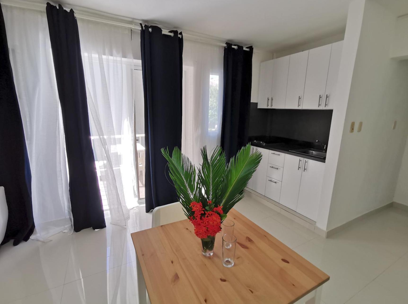 Aparthotel Sol Caribe Village *