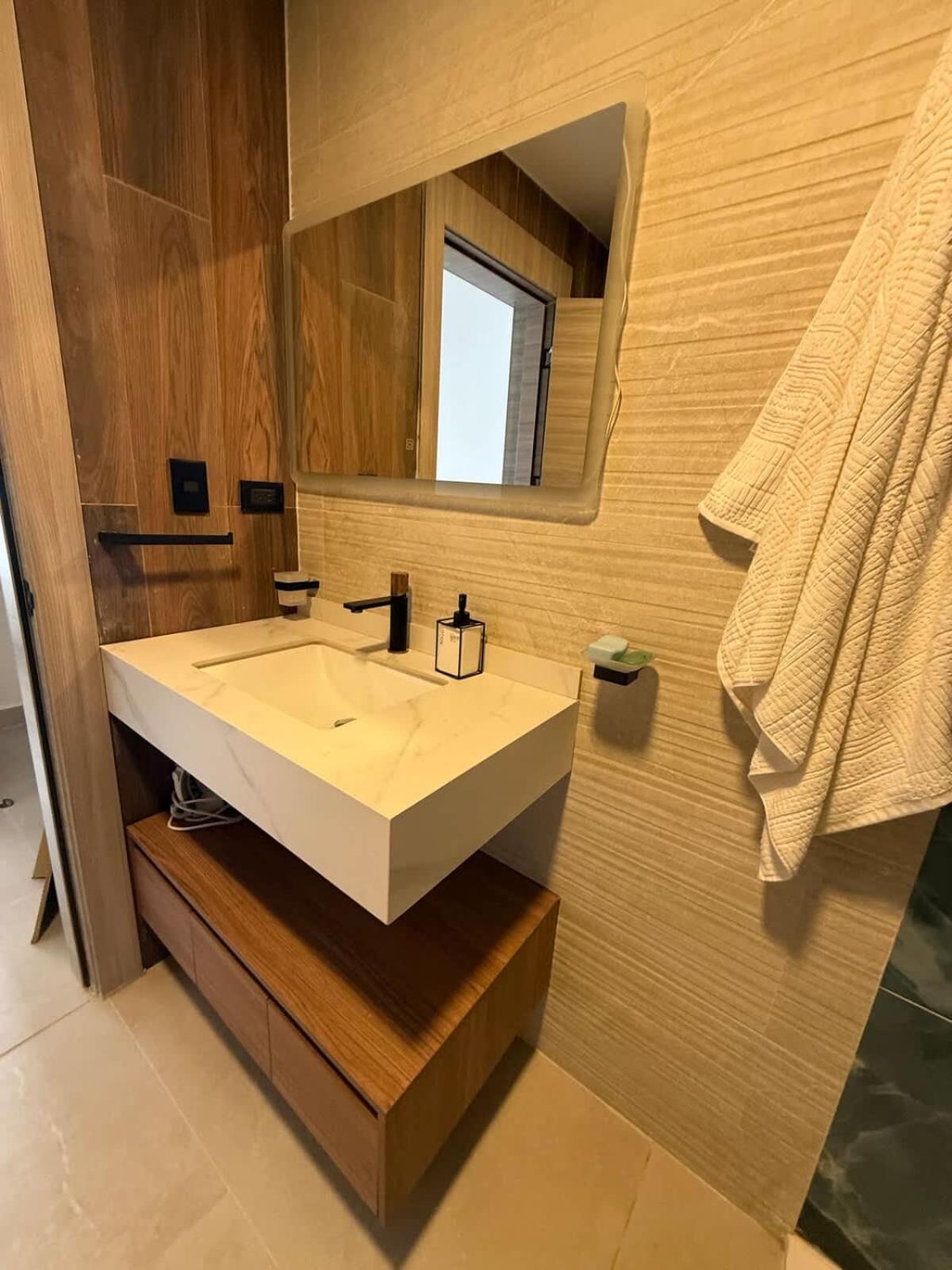 Nok Unique 2br By Vistacana Apartment *