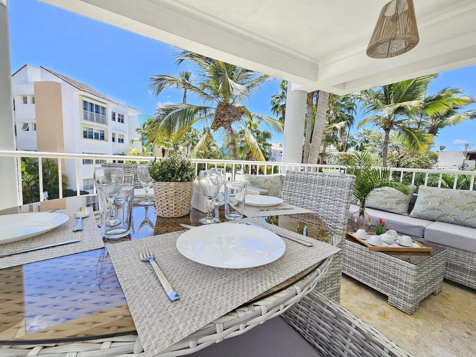 Apartamento 2bdr Access At Playa Turquesa Corales Pc Punta Cana