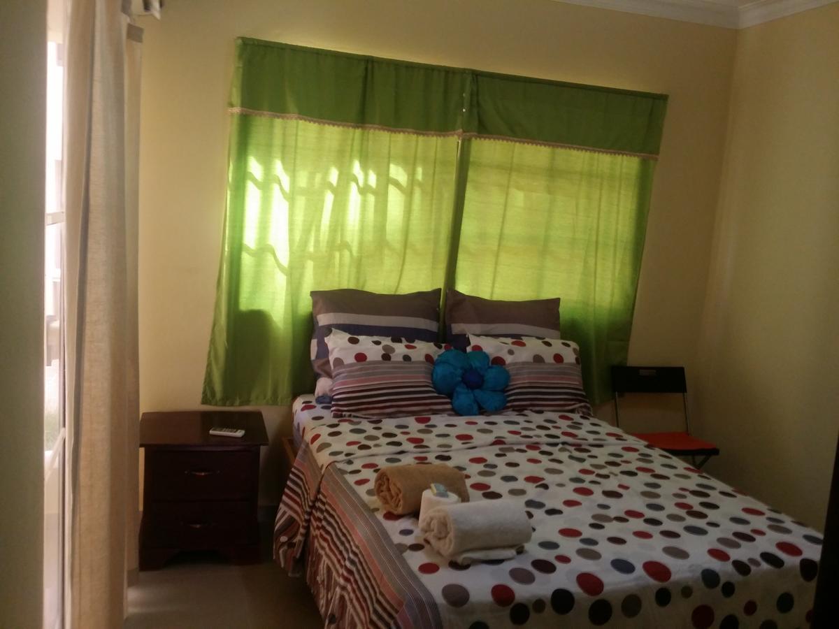 Ferienhaus Grand Blue Garden Los Corales Beach *