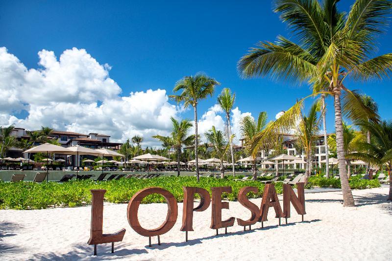 Hotel Unique Club At Lopesan Costa Bavaro 5*